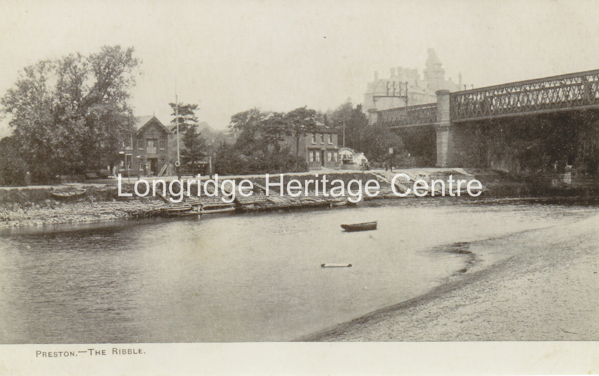 432C - Preston Riverside - Continental Hotel and Grand Union bridge - Unknown